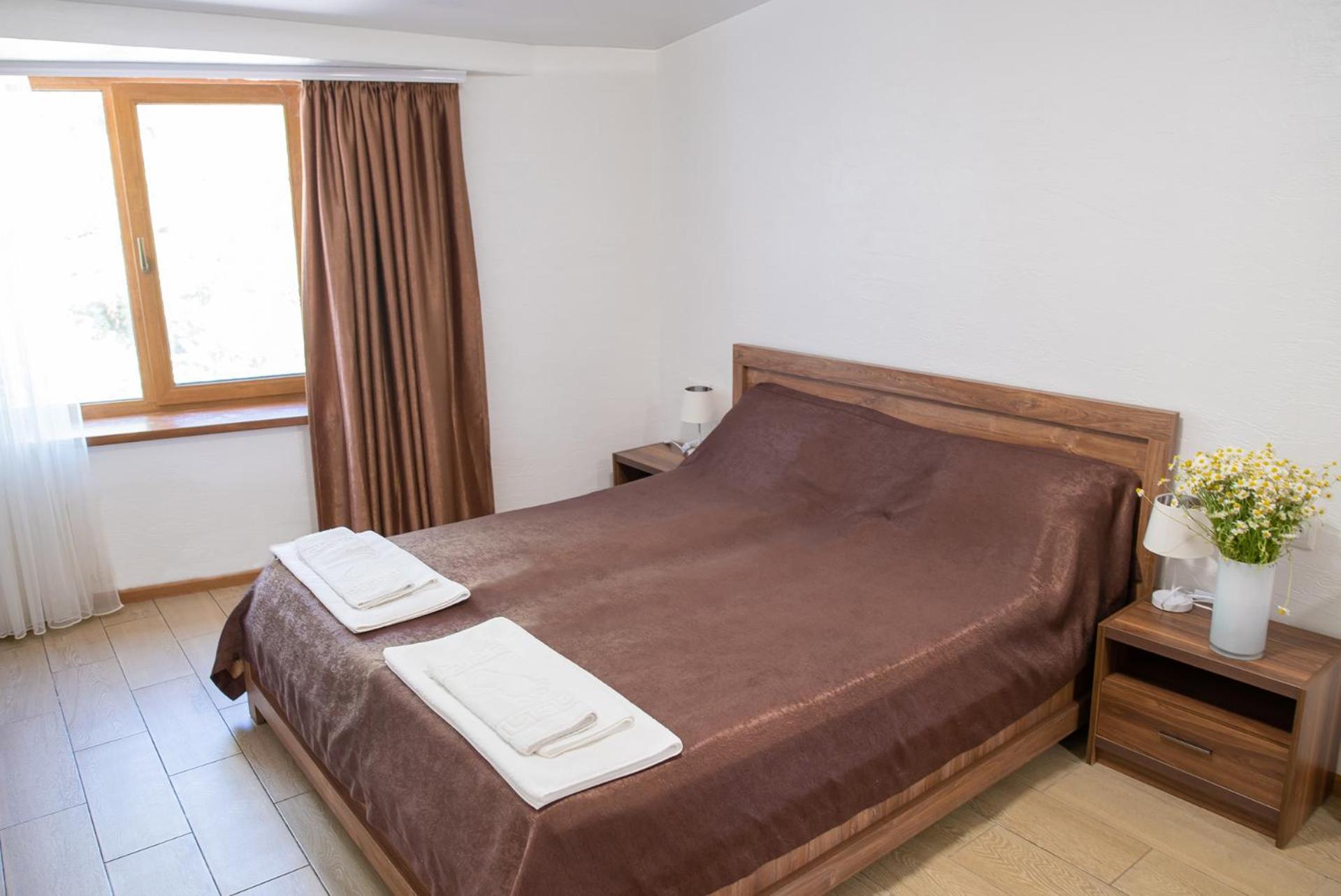 Shpinat Hotel Odesa Exterior photo